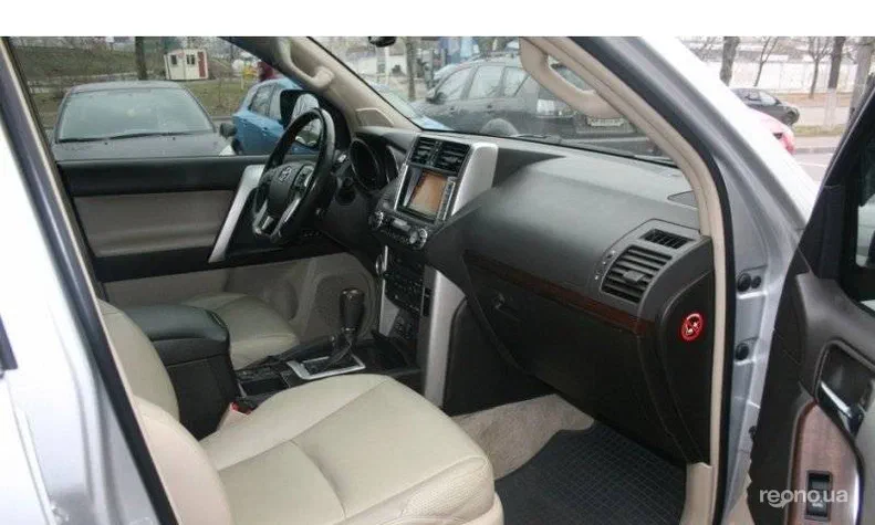 Toyota Pronard 2010 - 4