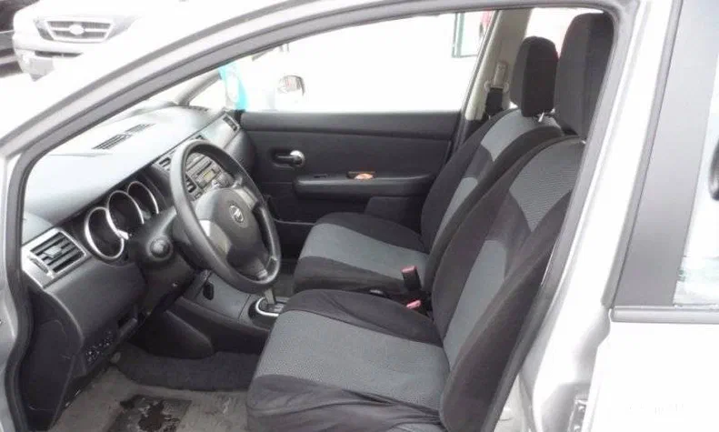 Nissan Tiida 2007 - 20