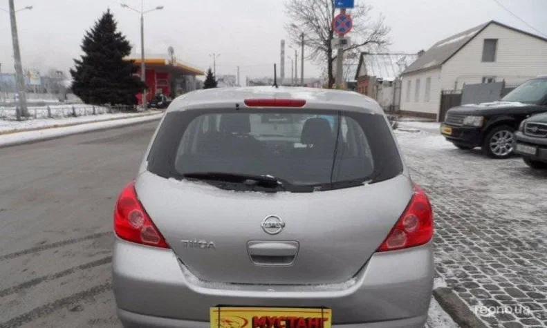 Nissan Tiida 2007 - 23