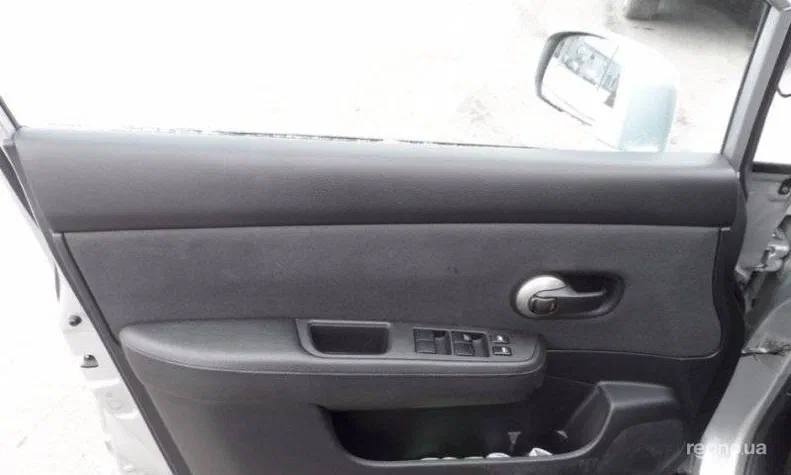 Nissan Tiida 2007 - 21