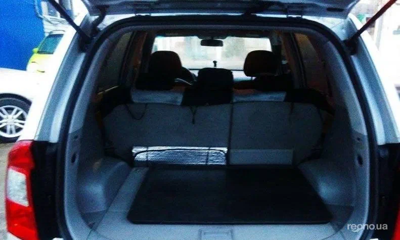 Kia Carens 2007 - 21