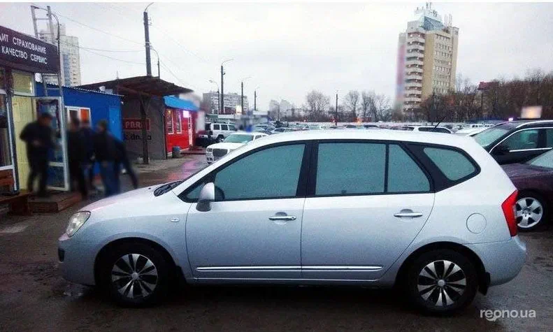 Kia Carens 2007 - 12