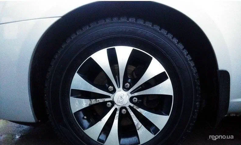 Kia Carens 2007 - 10