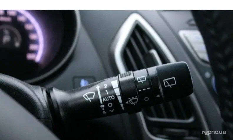 Hyundai ix35 2010 - 11