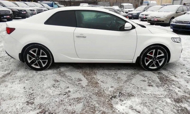 Kia Cerato 2012 - 10