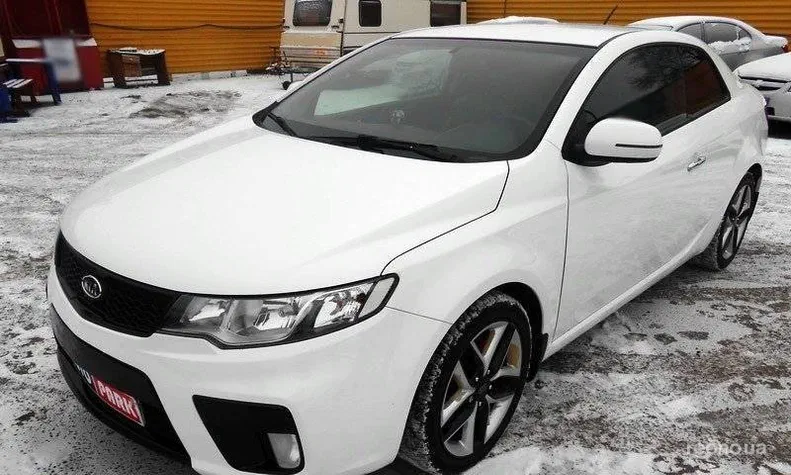 Kia Cerato 2012 - 5