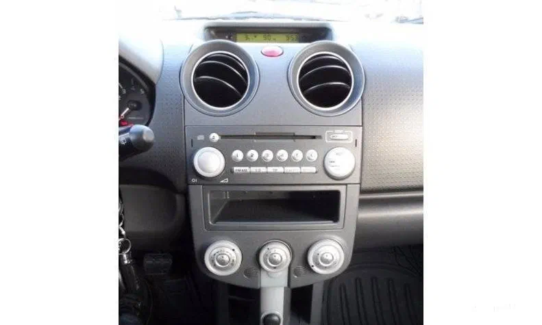 Mitsubishi Colt 2008 - 5