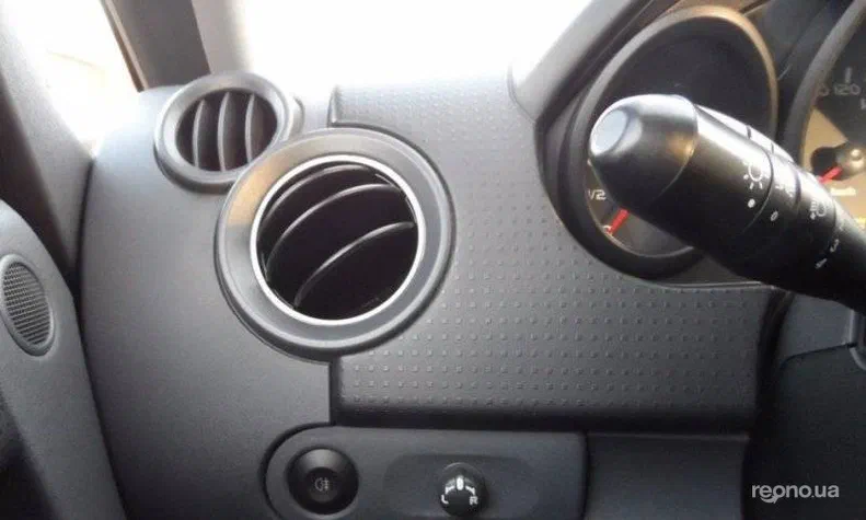 Mitsubishi Colt 2008 - 8