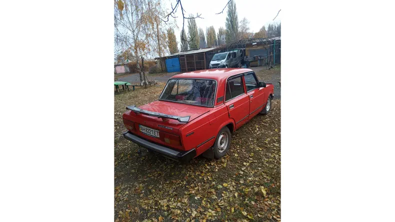 Lada (ВАЗ) 2105 1982 - 6