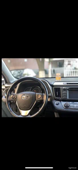 Toyota RAV4 2013 - 9