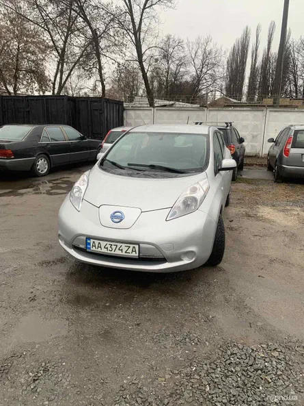 Nissan Leaf 2014