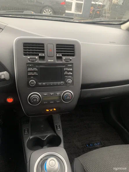 Nissan Leaf 2014 - 10