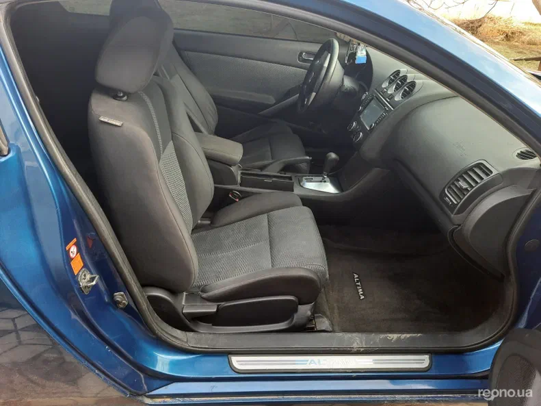 Nissan Altima 2008