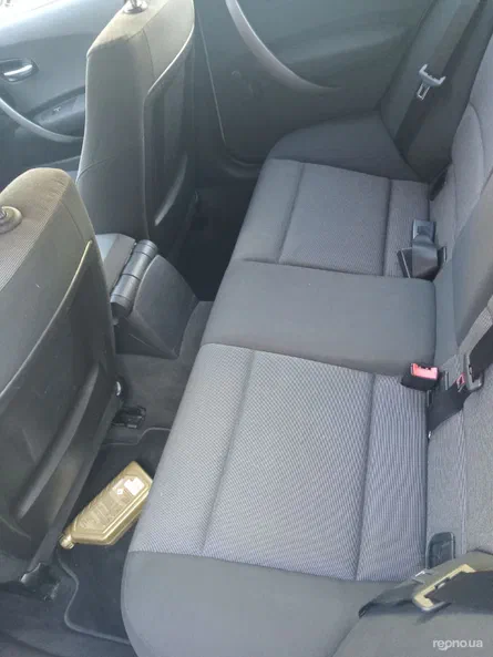 BMW 1 серія 2006 - 10