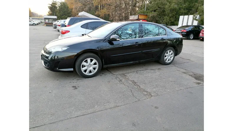 Renault Laguna 2009 - 5
