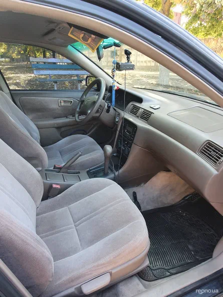 Toyota Camry 1999 - 7