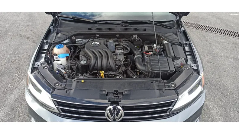 Volkswagen Jetta 2015 - 12