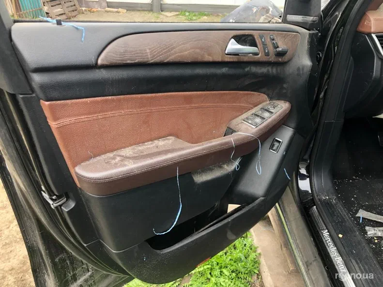 Mercedes-Benz M-Клас 2013 - 10