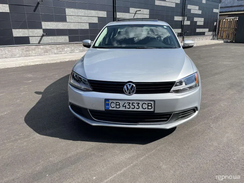 Volkswagen Jetta 2013 - 10