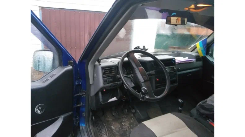 Volkswagen T4Caravelle 1993