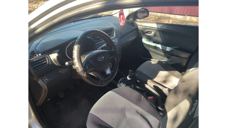Kia Rio 2013 - 5