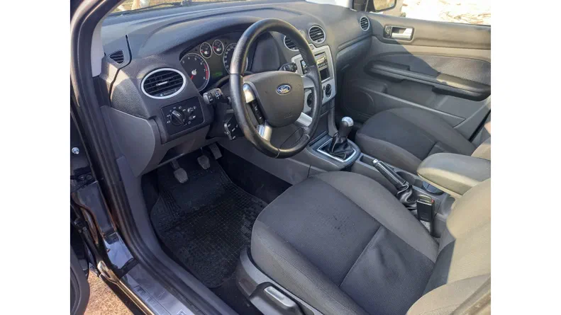 Ford Focus 2006 - 7