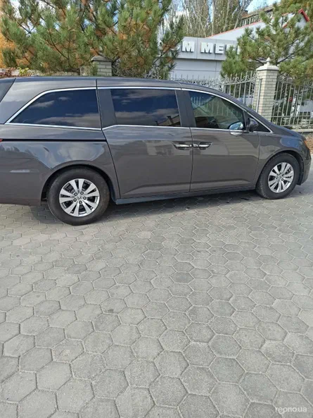 Honda Odyssey 2015 - 5