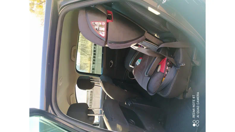 Renault Scenic 2010 - 6